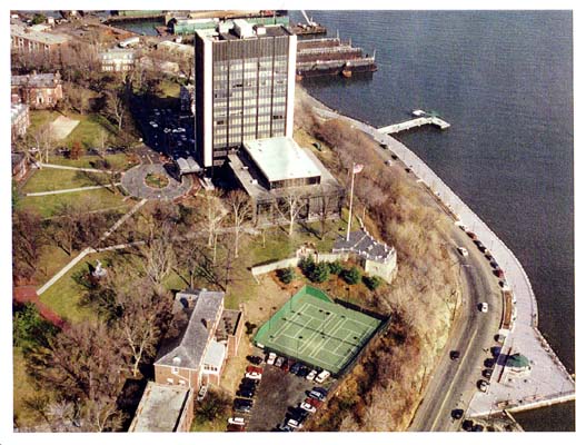Castle Point.jpg (58899 bytes)